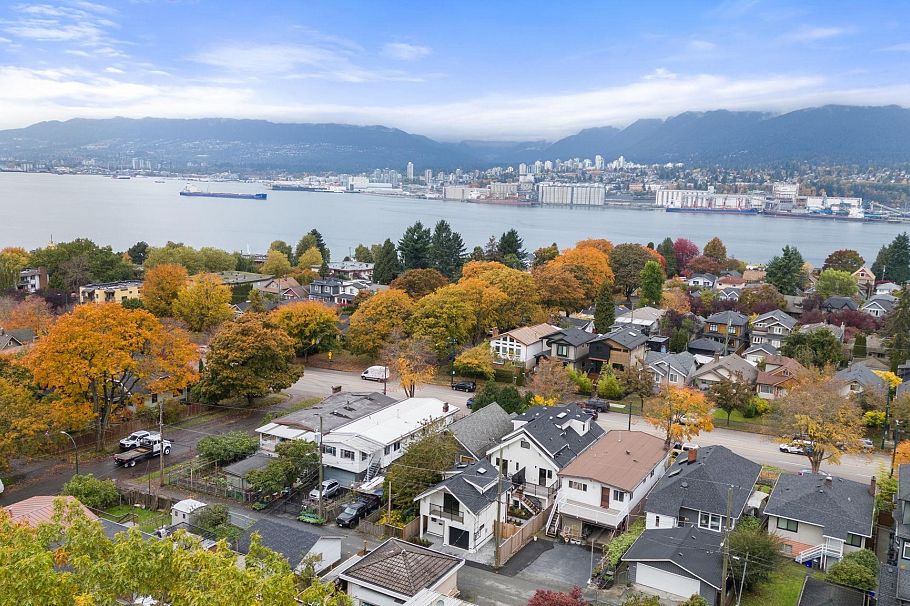 2526 Mcgill Street Vancouver, BC - 27