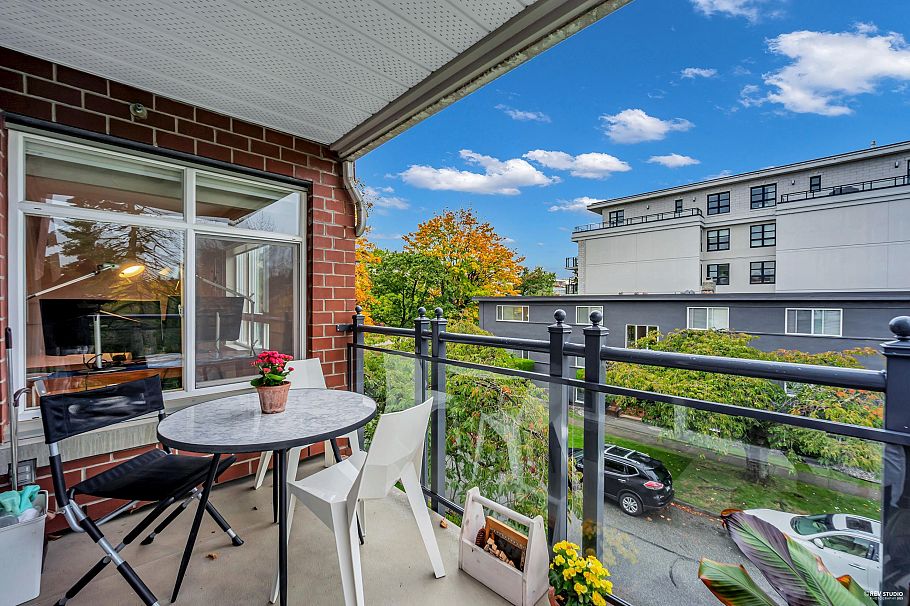 301 2096 W 46th Avenue Vancouver, BC - 21