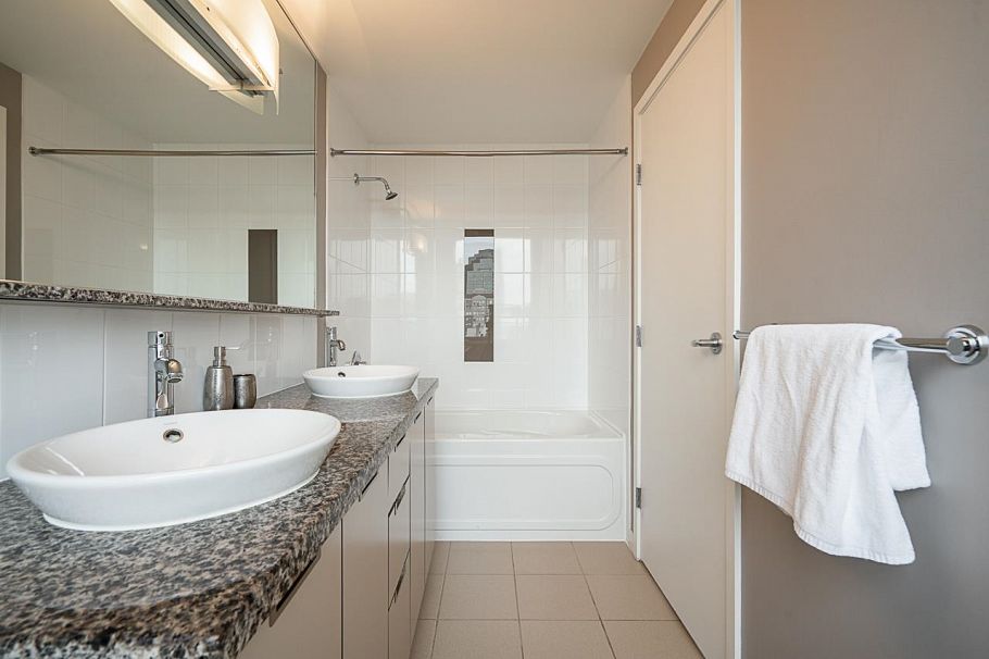 PH3 1082 Seymour Street Vancouver, BC - 29