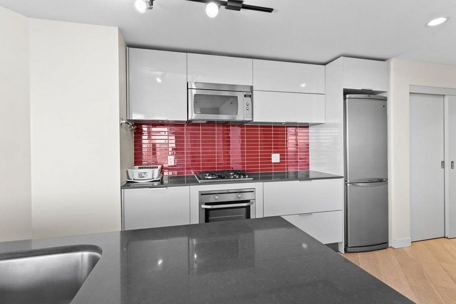 3307 128 W Cordova Street Vancouver, BC - 5