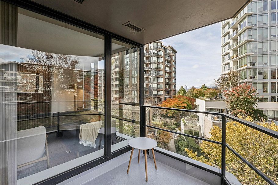 605 151 W 2nd Street North Vancouver, BC - 20