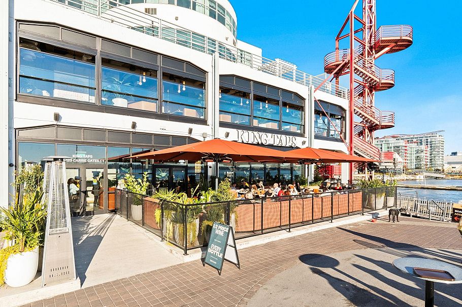 410 124 W 3rd Street North Vancouver, BC - 35