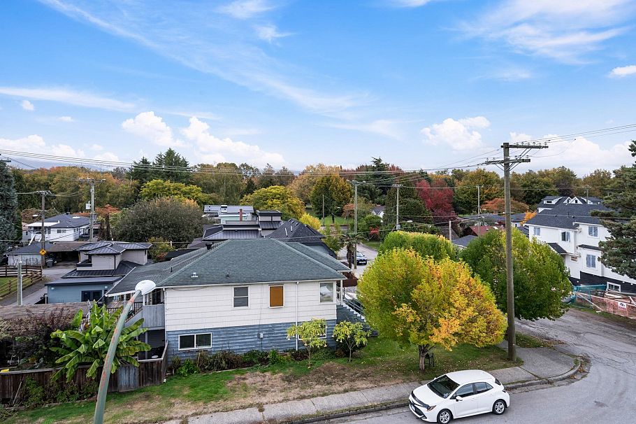 2140 E 20th Avenue Vancouver, BC - 20