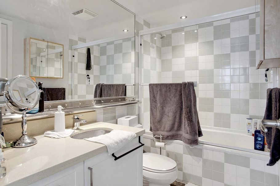 1702 1003 Burnaby Street Vancouver, BC - 8