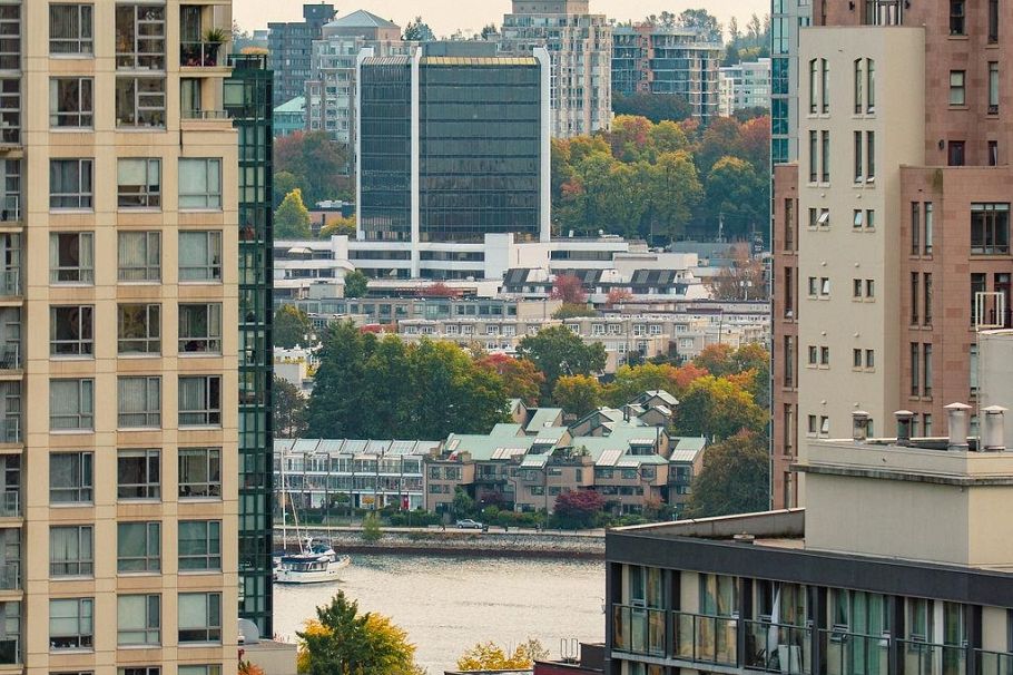 1704 1189 Howe Street Vancouver, BC - 27