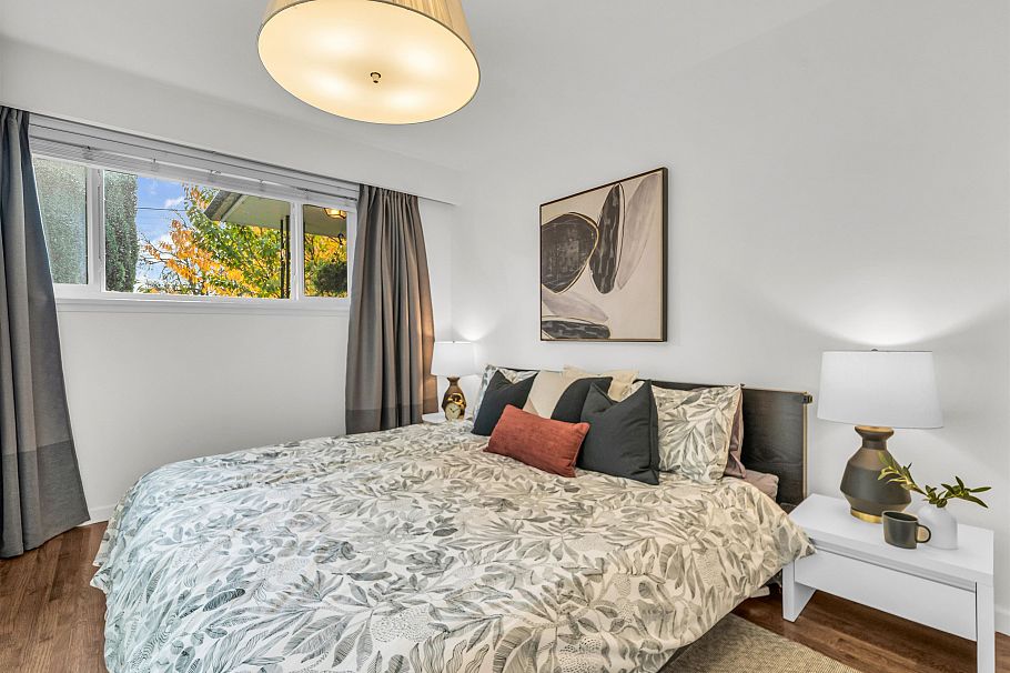 1327 E 29th Avenue Vancouver, BC - 10