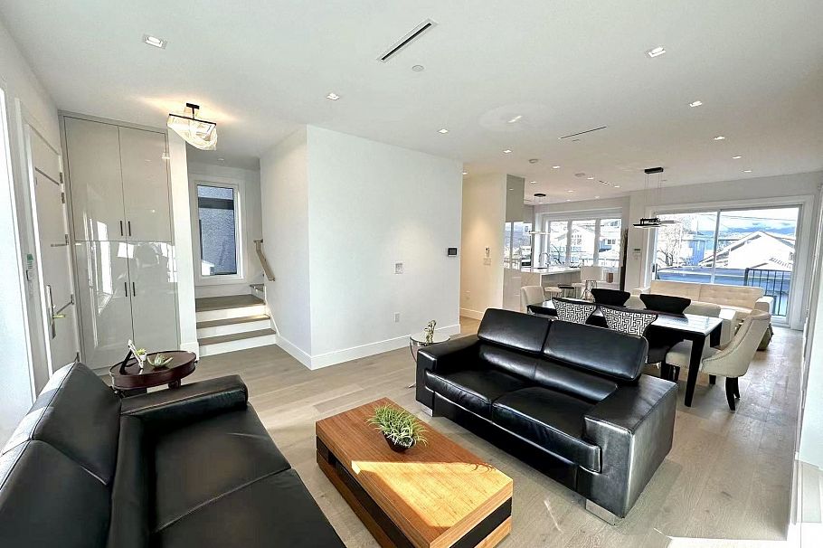 3349 W 19th Avenue Vancouver, BC - 6