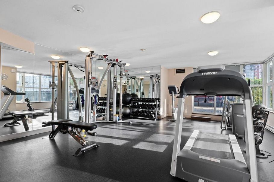 1004 121 W 16th Street North Vancouver, BC - 29