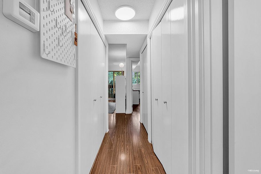 1854 Purcell Way North Vancouver, BC - 17