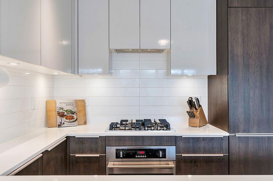 329 1588 E Hastings Street Vancouver, BC - 10