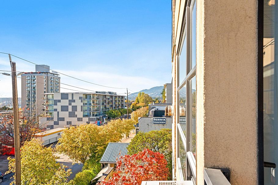 410 124 W 3rd Street North Vancouver, BC - 22