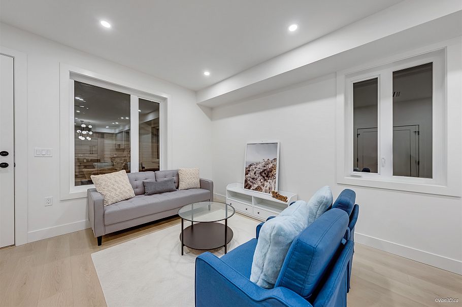 6728 Heather Street Vancouver, BC - 3