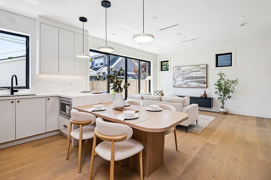 2 250 E 39th Avenue Vancouver, BC - 12