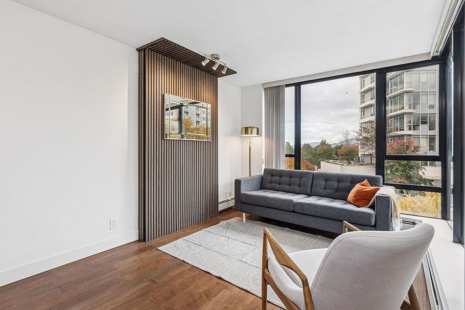 605 151 W 2nd Street North Vancouver, BC - 2