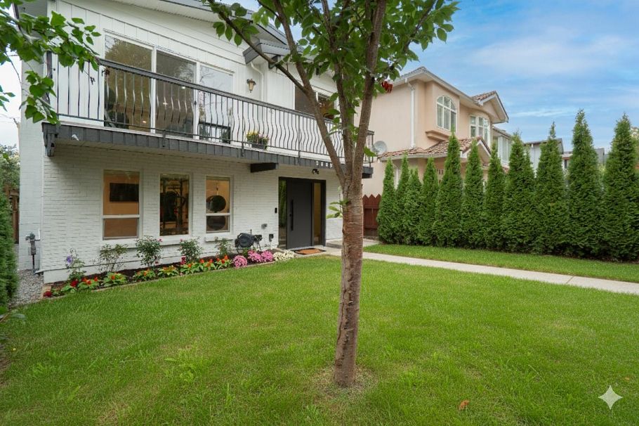 5885 Sherbrooke Street Vancouver, BC - 27