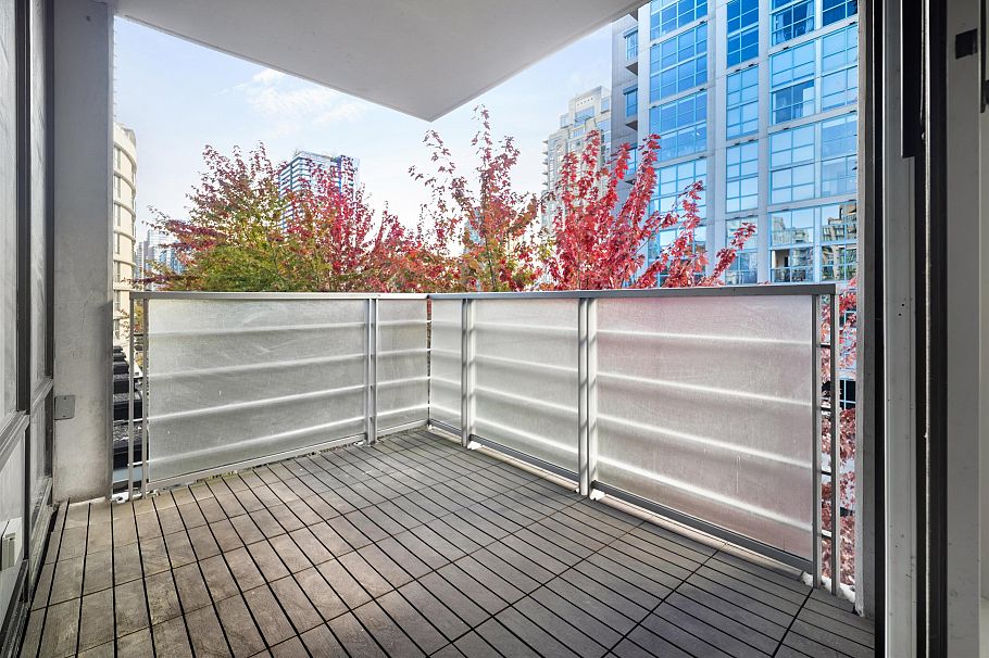 701 1255 Seymour Street Vancouver, BC - 9