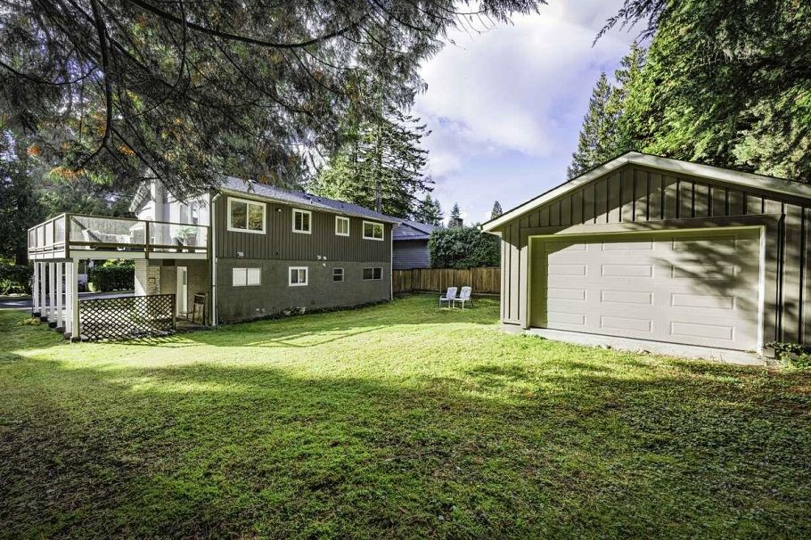 2100 Whitman Avenue North Vancouver, BC - 25