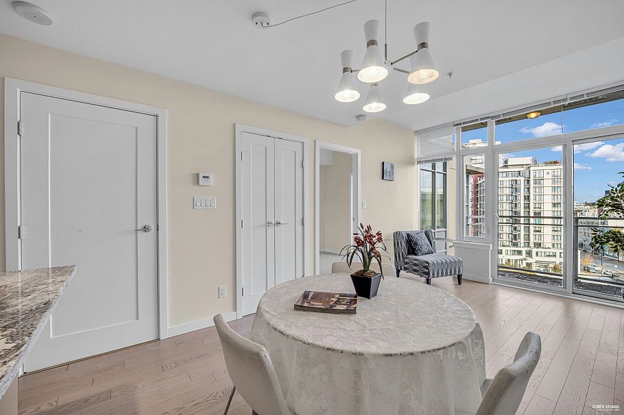 1002 88 W 1st Avenue Vancouver, BC - 10