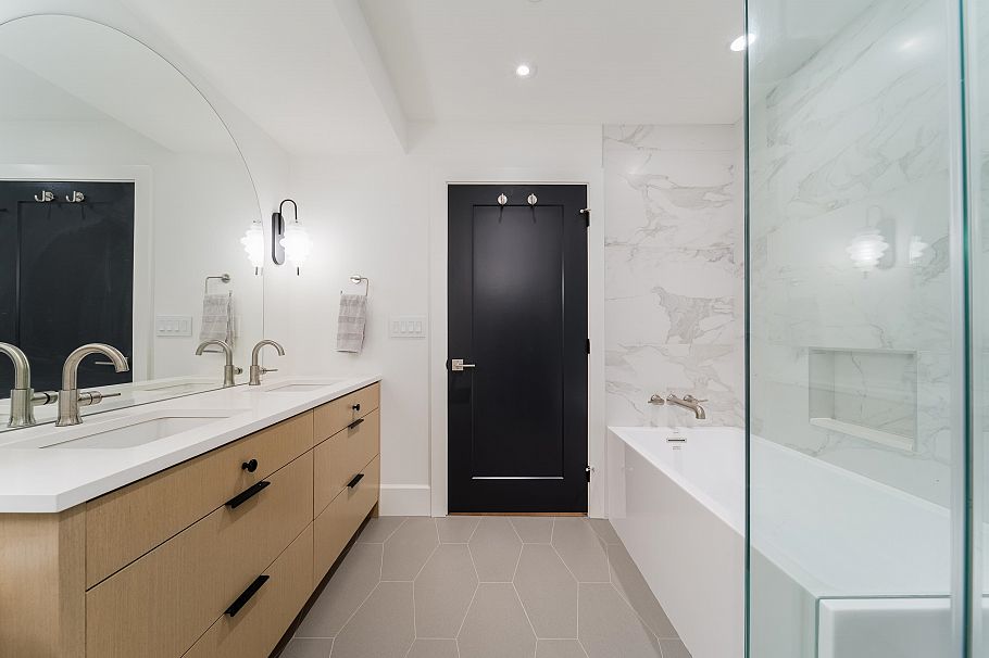 3783 W 27th Avenue Vancouver, BC - 21