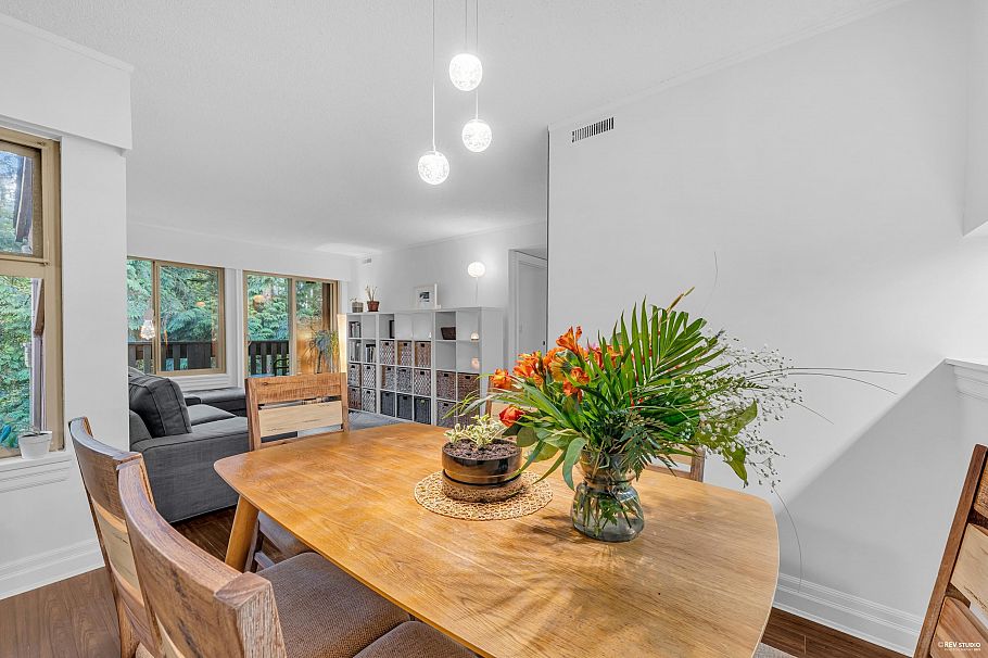 1854 Purcell Way North Vancouver, BC - 20