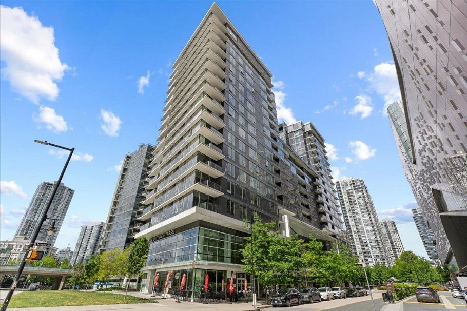 1611 68 Smithe Street Vancouver, BC - 37