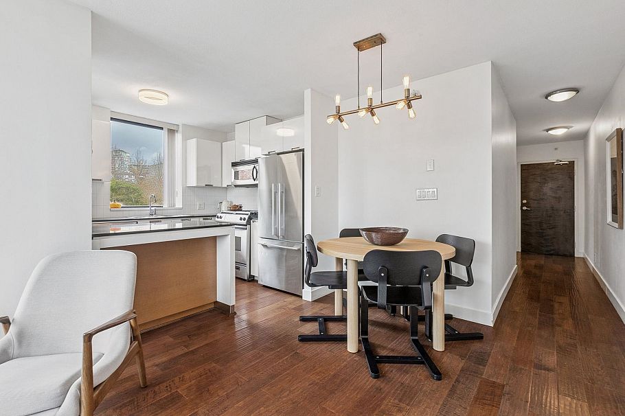 605 151 W 2nd Street North Vancouver, BC - 6