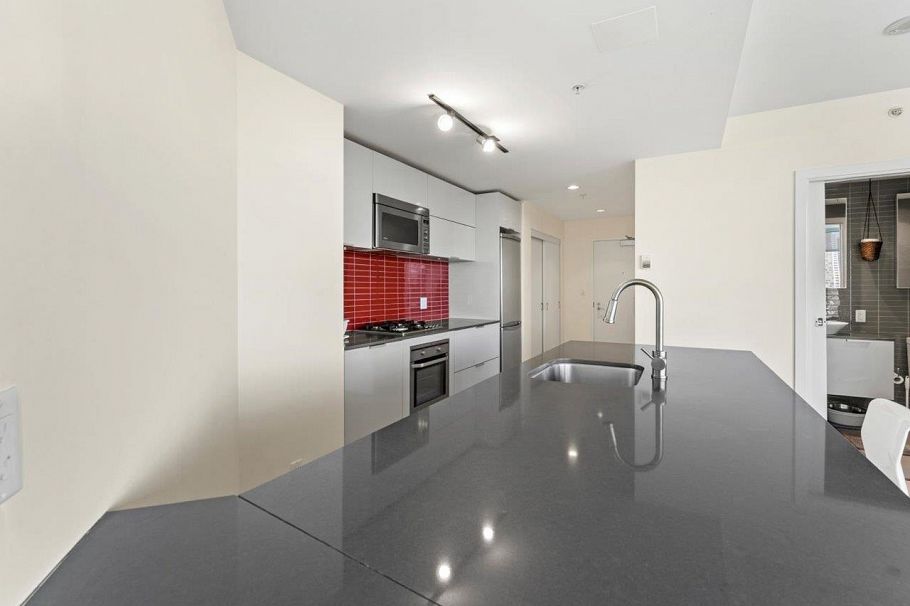 3307 128 W Cordova Street Vancouver, BC - 6