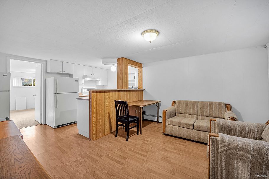 2051 W 17TH AVENUE, Vancouver BC V6J 2N3 Vancouver, BC - 16