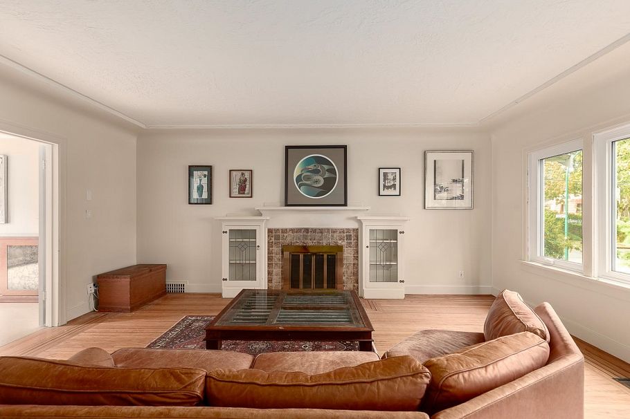 3782 W 24th Avenue Vancouver, BC - 11