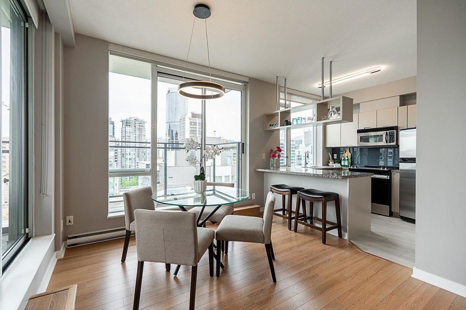 PH3 1082 Seymour Street Vancouver, BC - 3