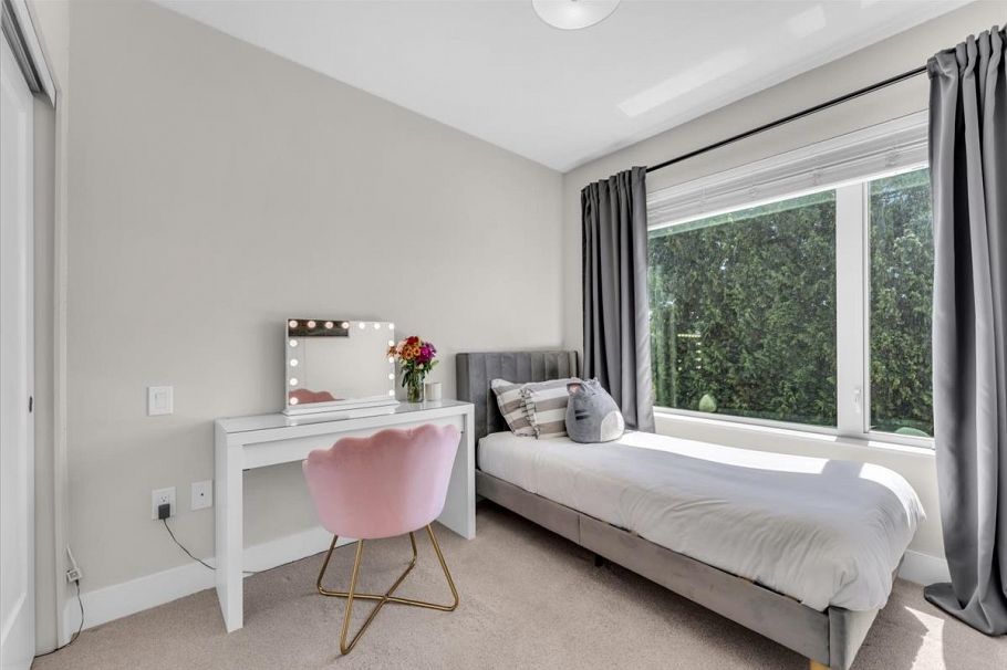 211 1496 Charlotte Road North Vancouver, BC - 20