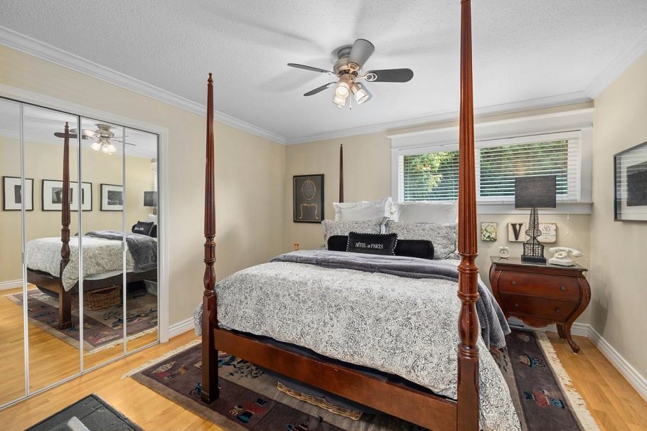 849 Riverside Drive North Vancouver, BC - 23