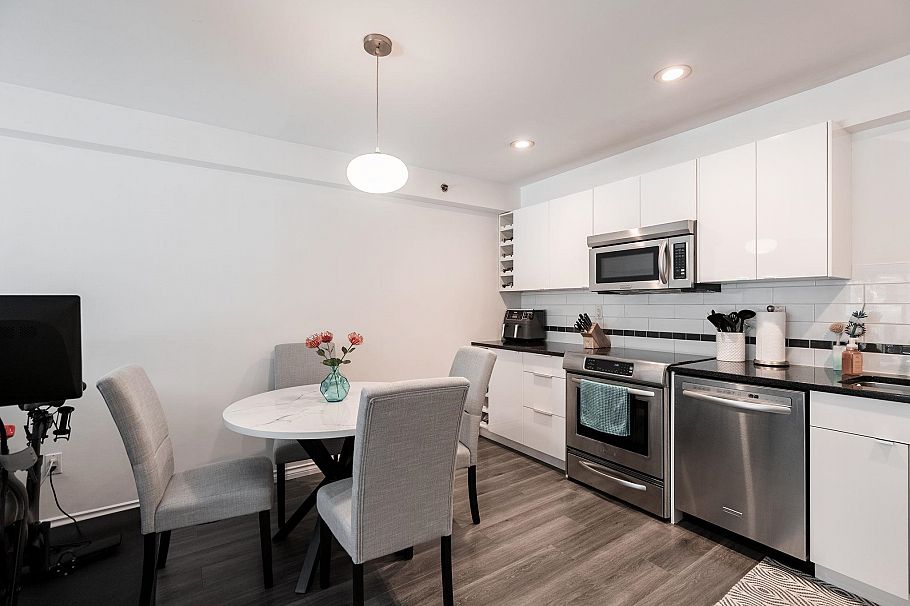 106 825 E 7th Avenue Vancouver, BC - 12