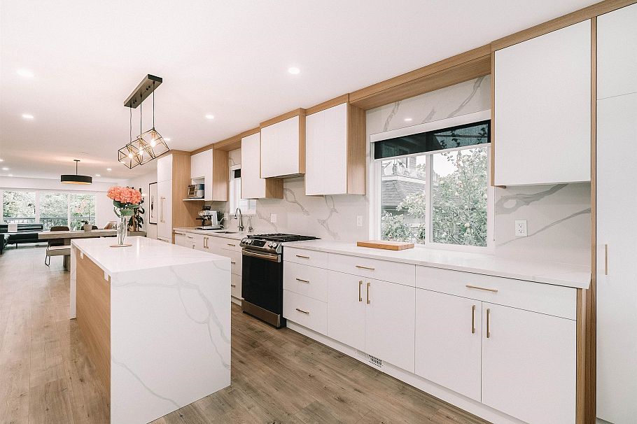 5885 Sherbrooke Street Vancouver, BC - 10