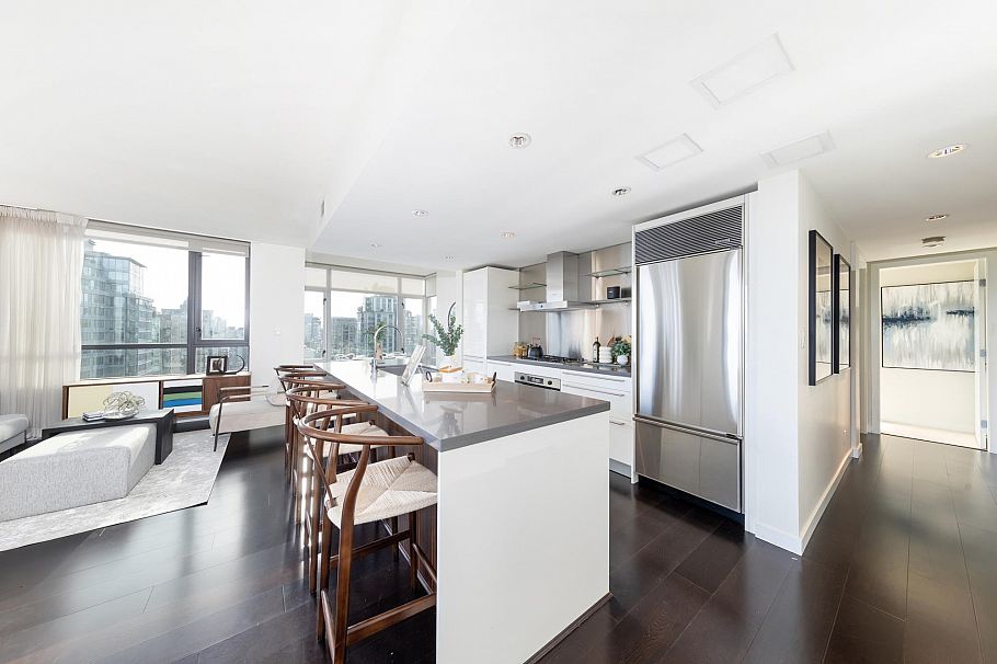 2601 788 Richards Street Vancouver, BC - 10