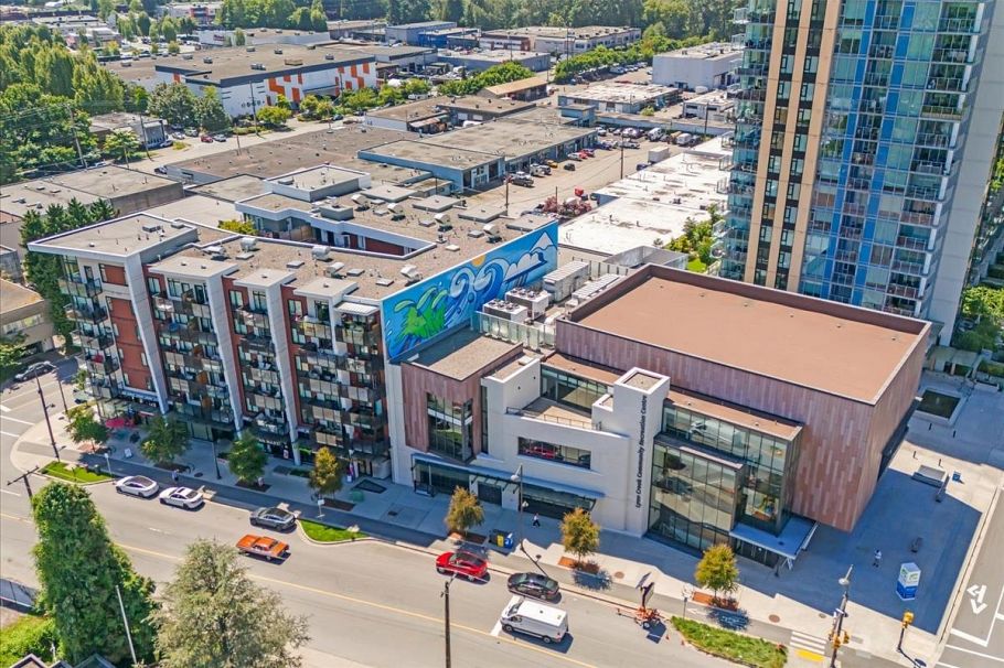 211 1496 Charlotte Road North Vancouver, BC - 27