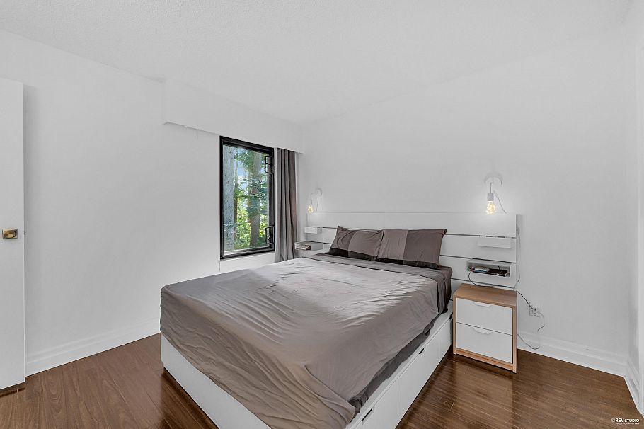 1854 Purcell Way North Vancouver, BC - 10