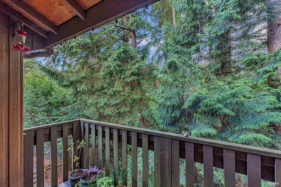 1854 Purcell Way North Vancouver, BC - 8