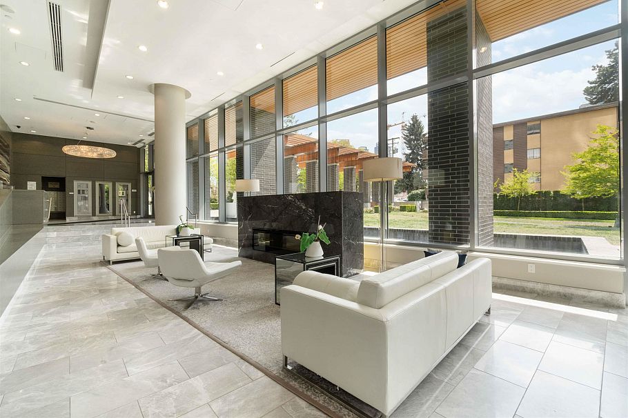 3106 5883 Barker Avenue Burnaby, BC - 3