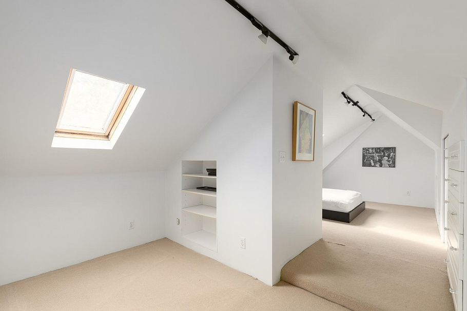 3782 W 24th Avenue Vancouver, BC - 26