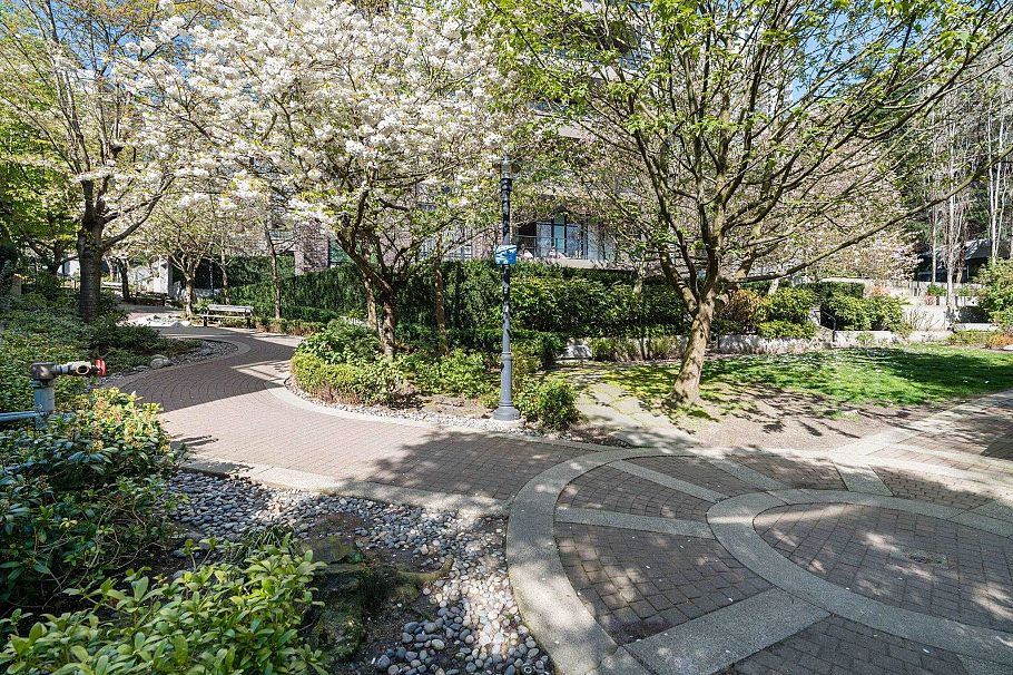 605 151 W 2nd Street North Vancouver, BC - 29