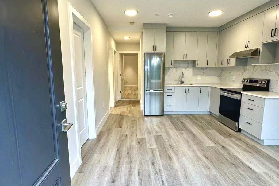 3349 W 19th Avenue Vancouver, BC - 15