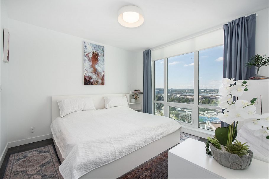 1807 1500 Fern Street North Vancouver, BC - 19