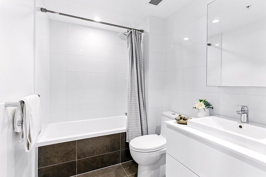 1205 1632 Lions Gate Lane North Vancouver, BC - 22