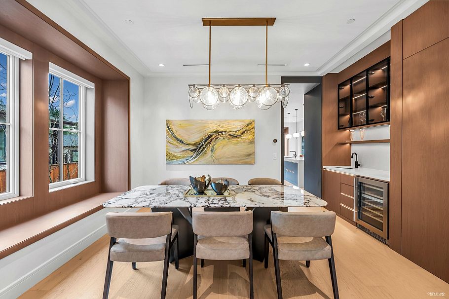 3852 W 50th Avenue Vancouver, BC - 12