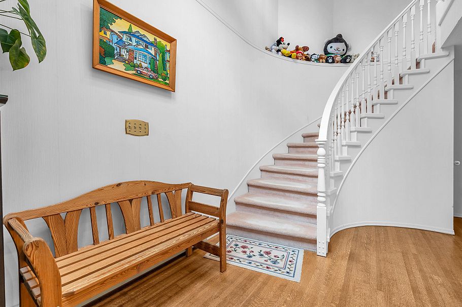 3863 W 30th Avenue Vancouver, BC - 7