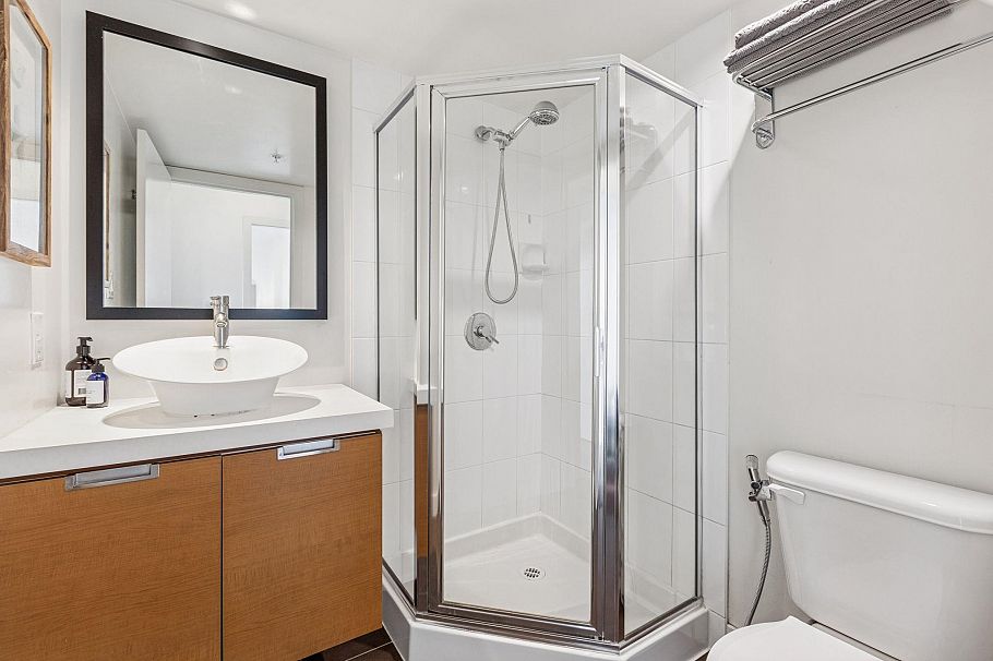 605 151 W 2nd Street North Vancouver, BC - 18