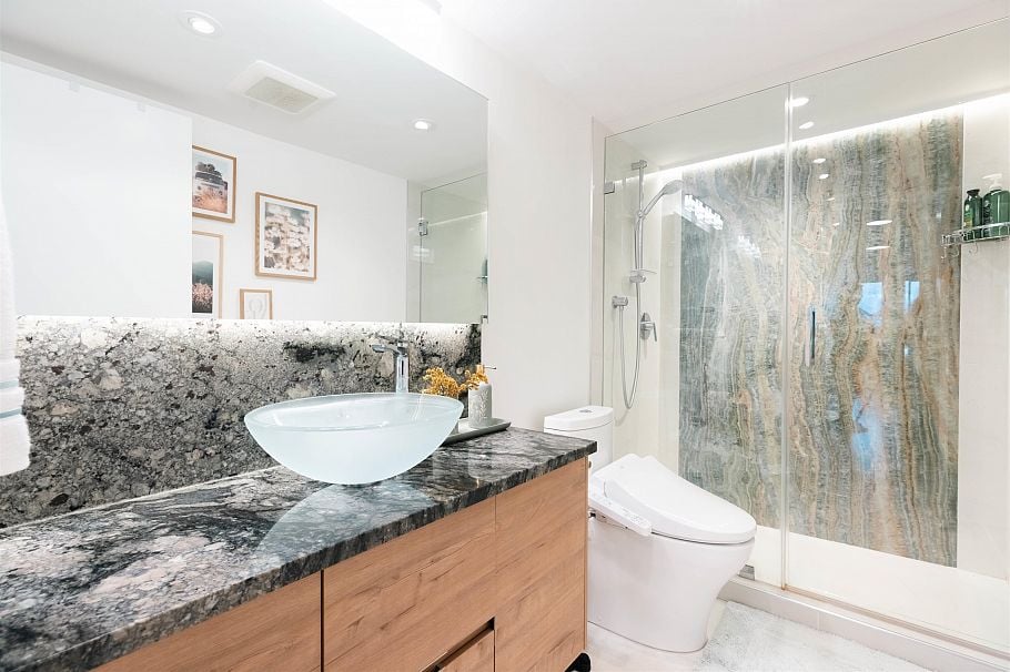 705 444 Lonsdale Avenue North Vancouver, BC - 11