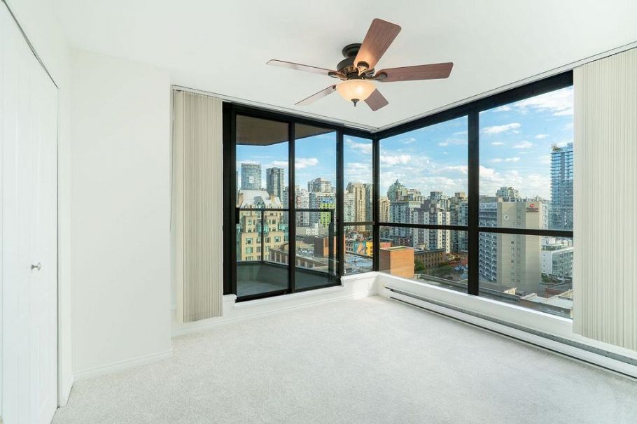 1704 1189 Howe Street Vancouver, BC - 20