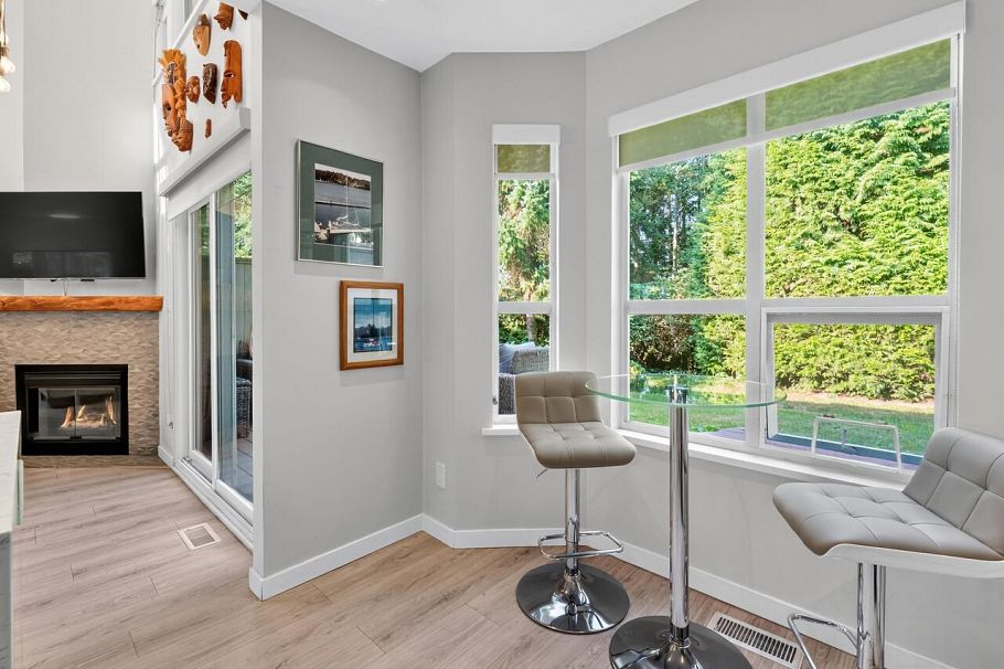 52 650 Roche Point Drive North Vancouver, BC - 11